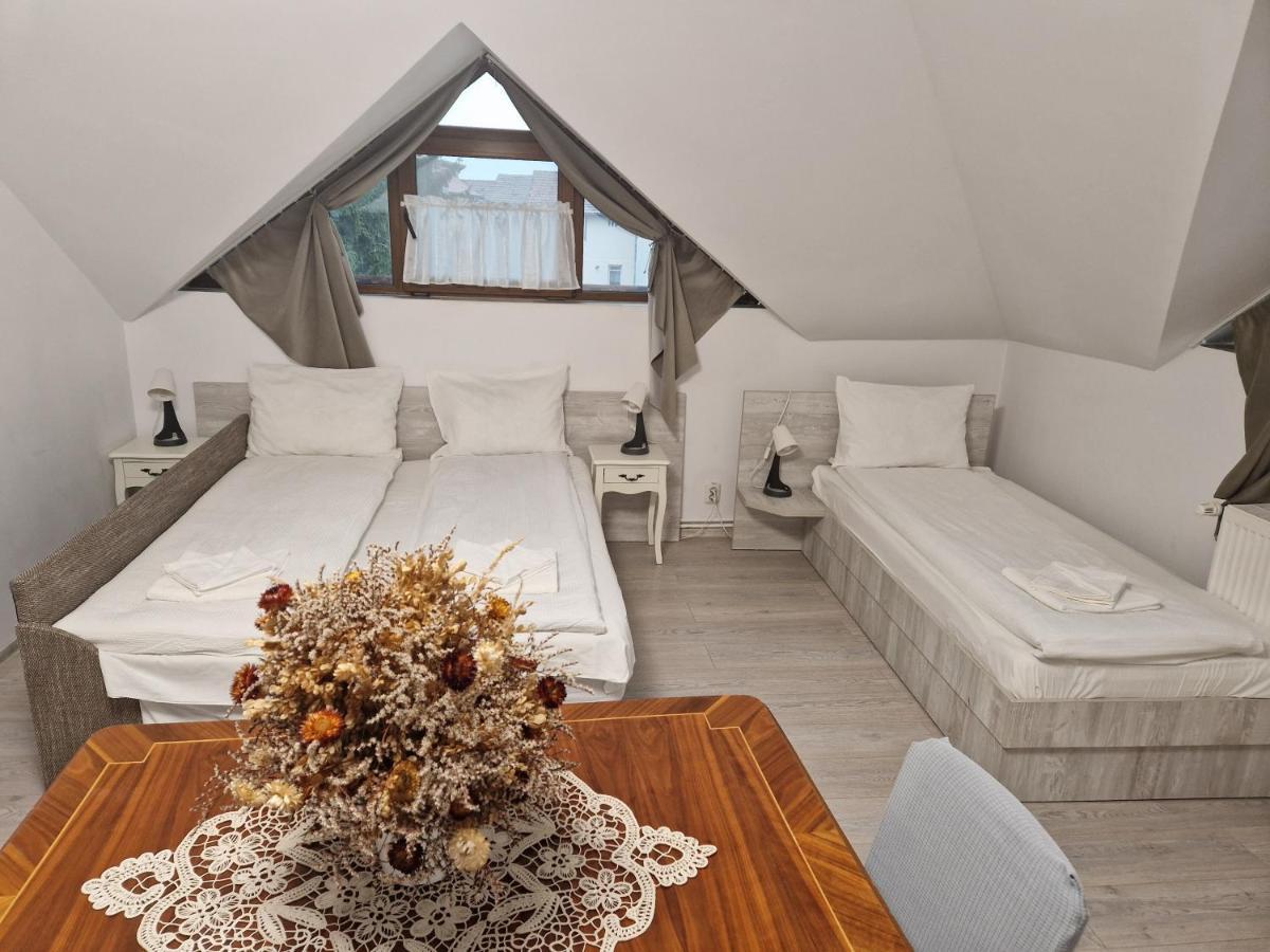 Sepsi Relax Hotell Sfântu-Gheorghe Eksteriør bilde