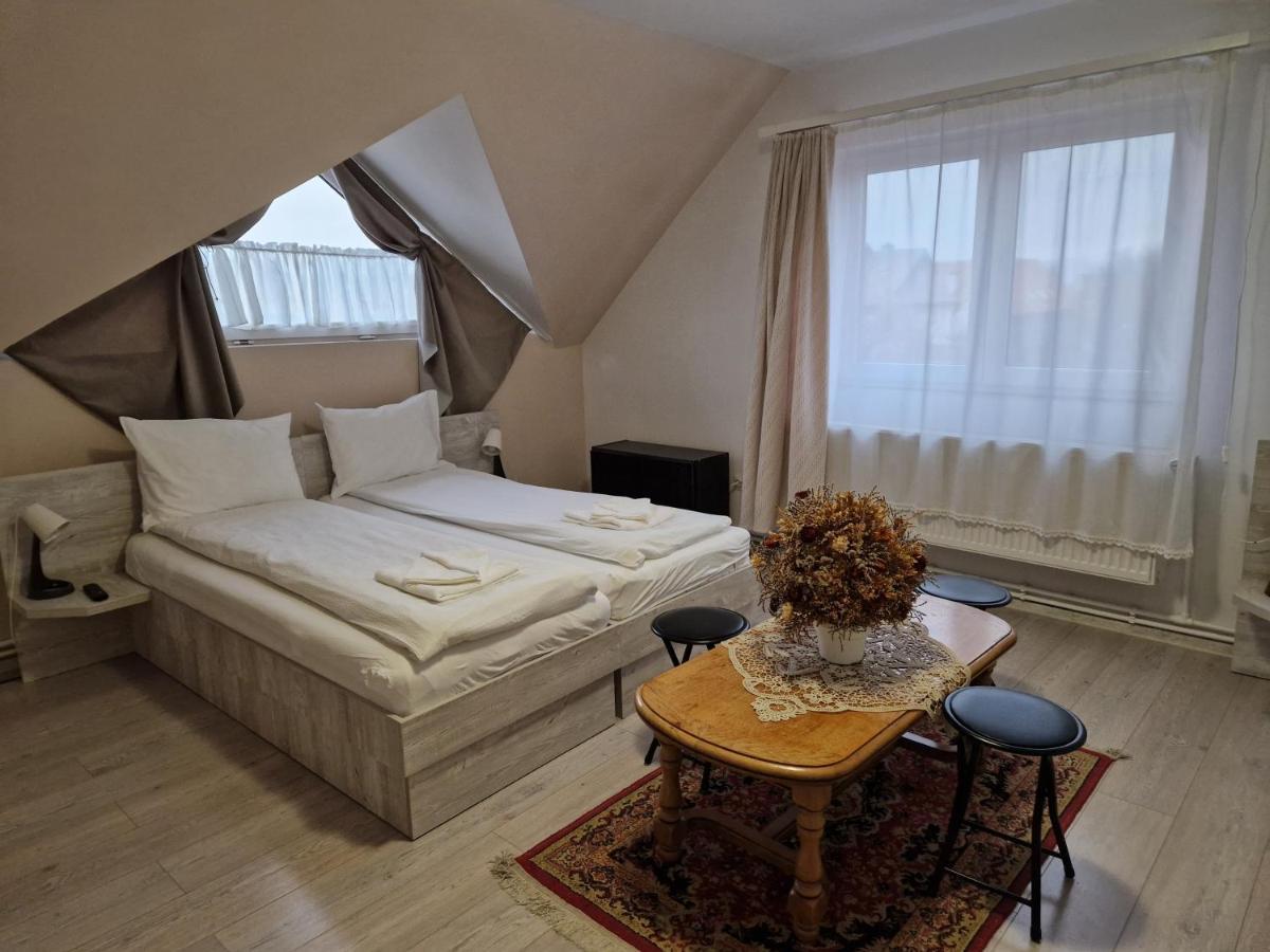 Sepsi Relax Hotell Sfântu-Gheorghe Eksteriør bilde