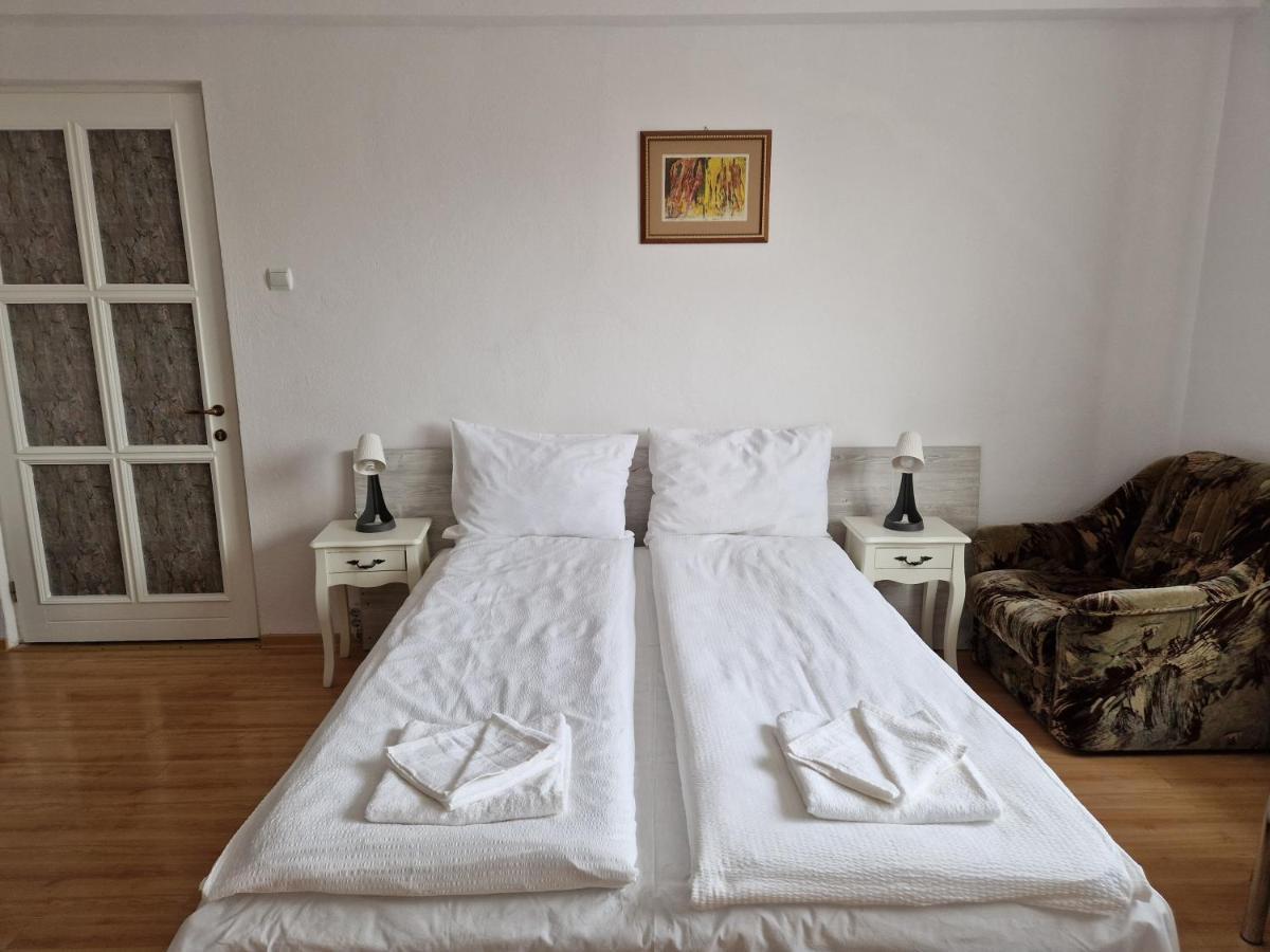 Sepsi Relax Hotell Sfântu-Gheorghe Eksteriør bilde