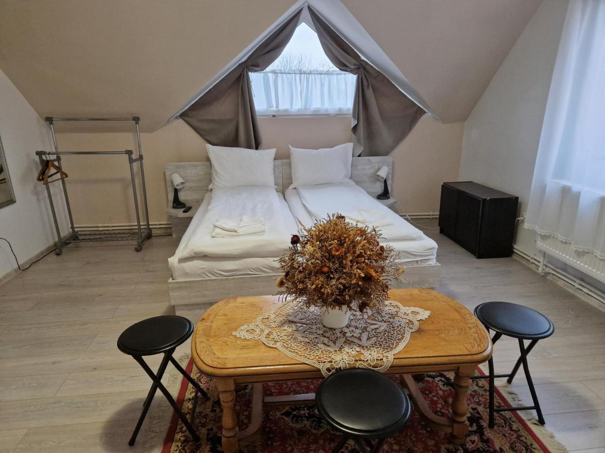 Sepsi Relax Hotell Sfântu-Gheorghe Eksteriør bilde